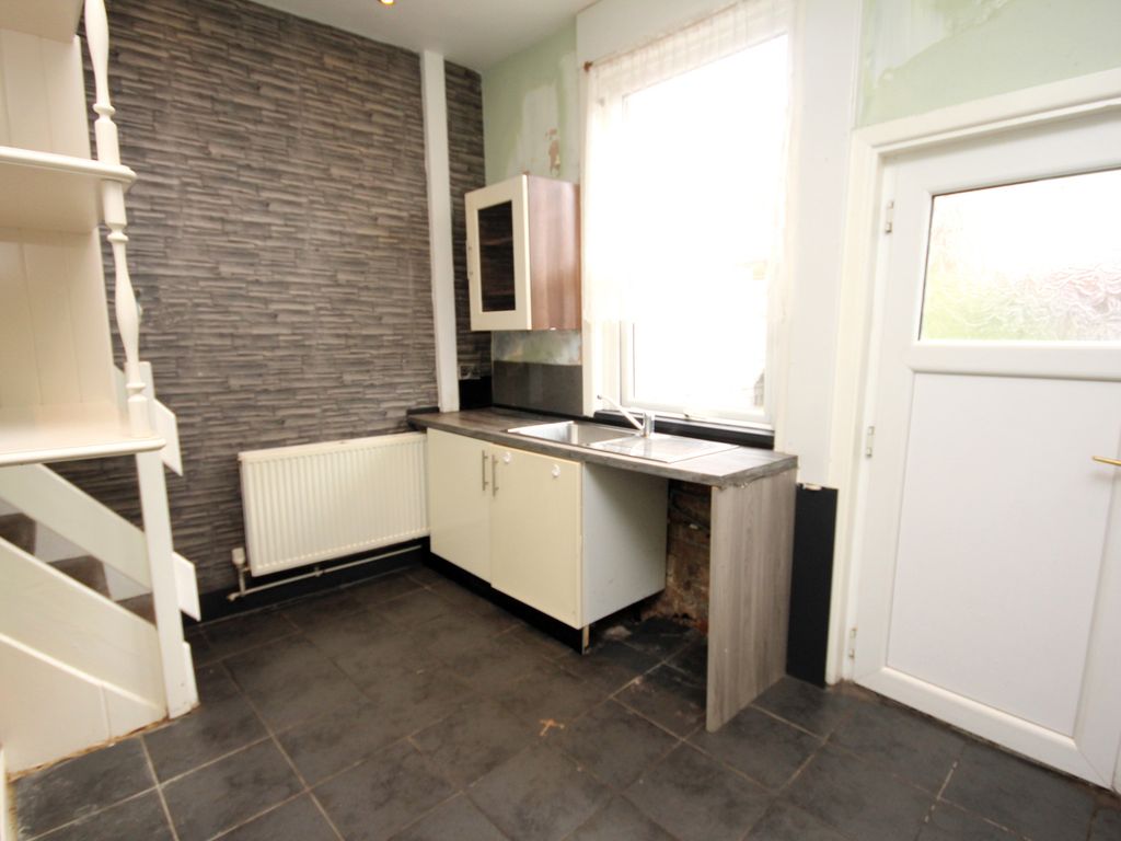 2 bed terraced house for sale in Clitheroe Street, Preston, Lancashire PR1, £109,950