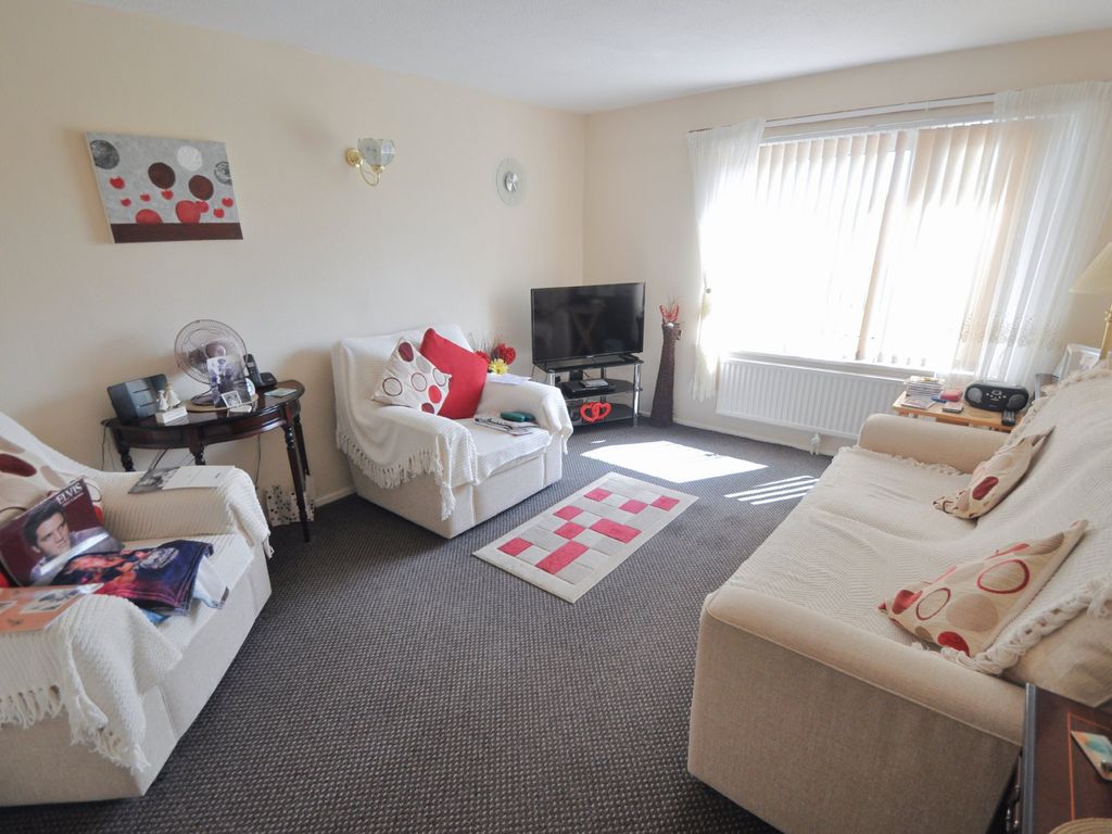 1 bed flat for sale in The Banks, Burbo Way, Wallasey CH45, £88,200