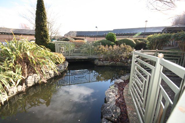 2 bed flat for sale in Oyster Quay, Port Solent PO6, £320,000