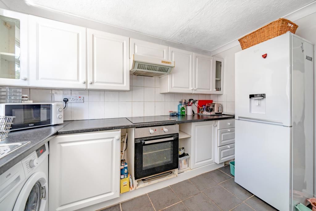 1 bed flat for sale in Swindon, Wiltshire SN1, £110,000