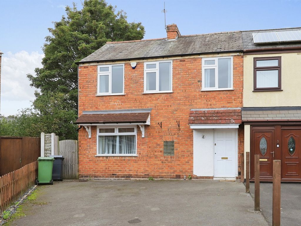 2 bed semi-detached house for sale in Tryon Place, Bilston WV14, £160,000