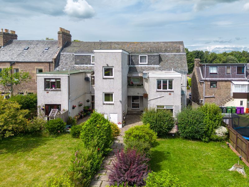 2 bed flat for sale in Church Street, Newtyle, Blairgowrie PH12, £84,000
