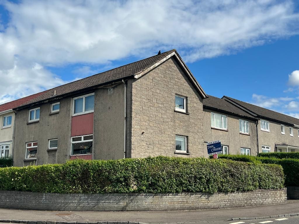 2 bed flat for sale in Alloway Drive, Kirkintilloch, Glasgow G66, £90,000