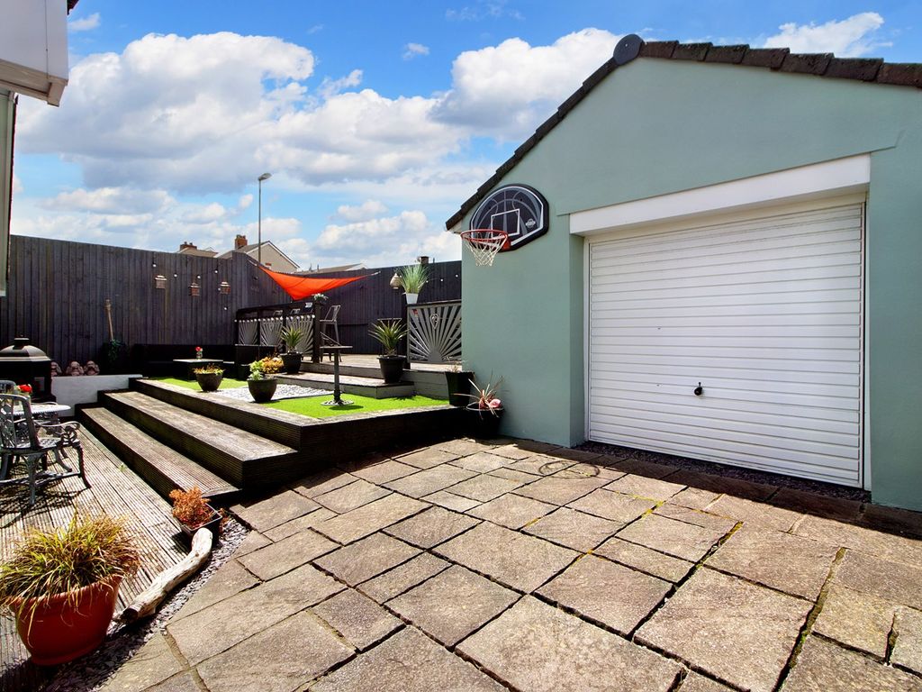4 bed detached bungalow for sale in Hengoed Avenue, Cefn Hengoed, Hengoed CF82, £290,000