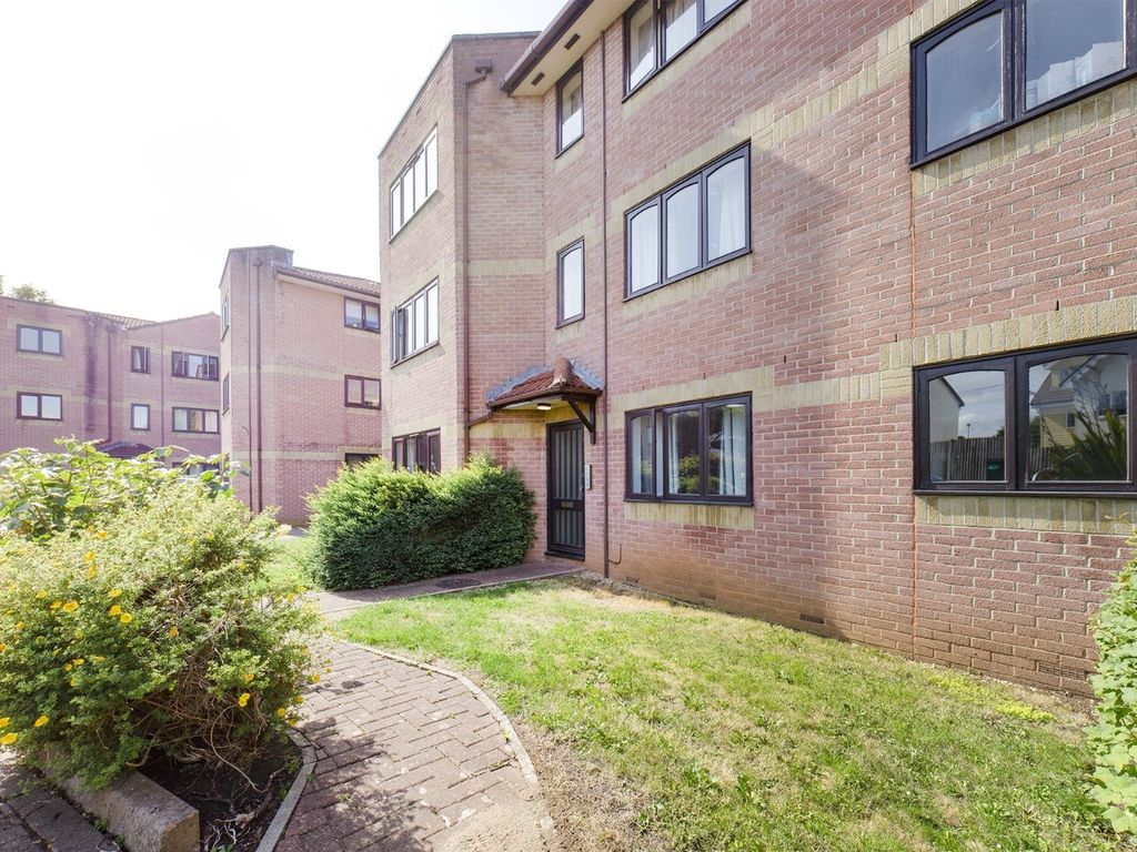 1 bed flat for sale in Woodhill Views, Nailsea, Bristol BS48, £159,950