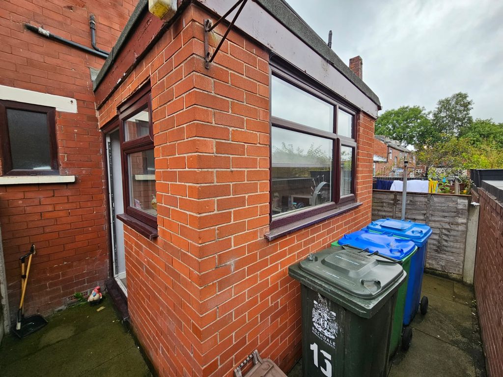 2 bed terraced house for sale in Scholes Street, Castleton OL11, £115,000