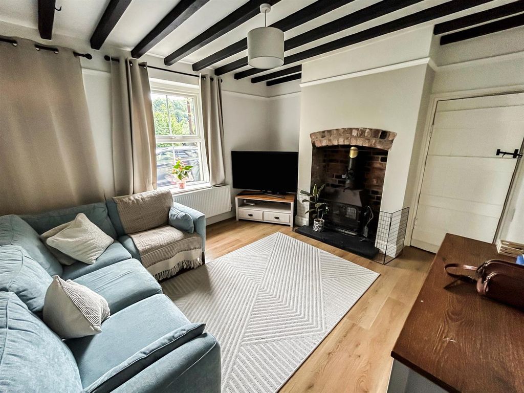 3 bed cottage for sale in Glyn Ceiriog, Llangollen LL20, £225,000