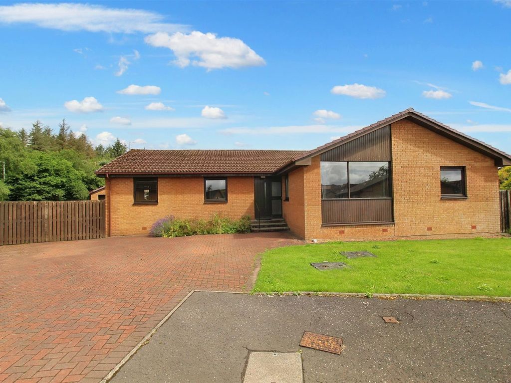 4 bed detached bungalow for sale in Craigiehall Crescent, Erskine PA8, £325,000