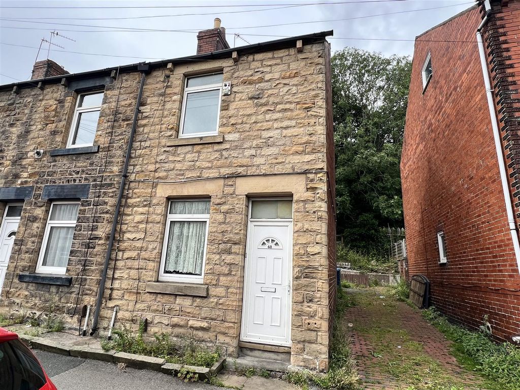 1 bed end terrace house for sale in Bridge Street, Barnsley S71, £50,000