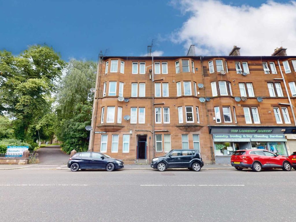 1 bed flat for sale in Broomlands Street, Paisley PA1, £25,000