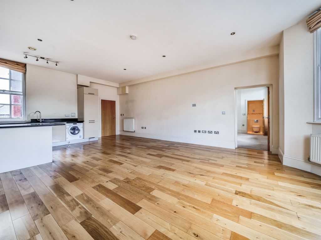 1 bed flat for sale in Constable Mews, Bromley BR1, £260,000