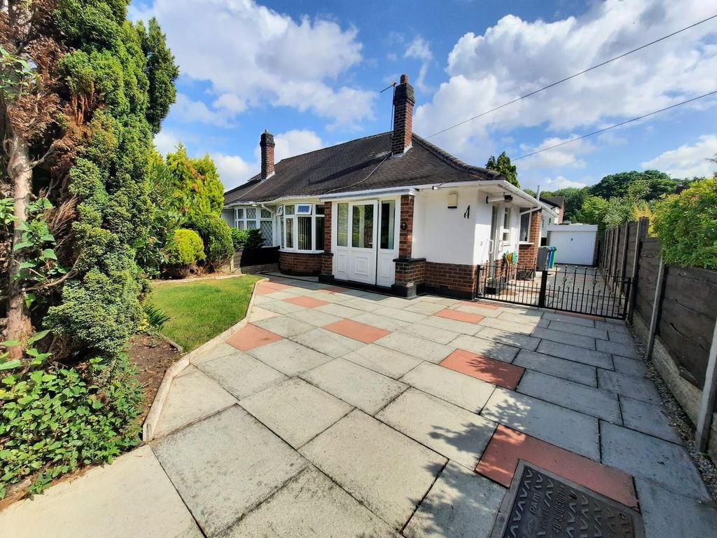 2 bed bungalow for sale in Redburn Road, Wythenshawe, Manchester M23, £288,000