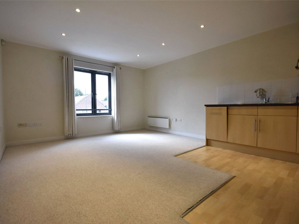 1 bed flat for sale in 21 West, Skypark Road, Bristol, Somerset BS3, £185,000