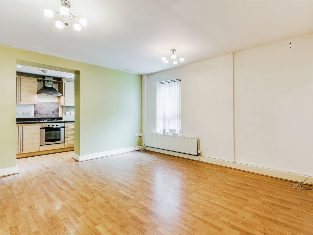 1 bed flat for sale in Woodlands Village, Sandal, Wakefield WF1, £67,500