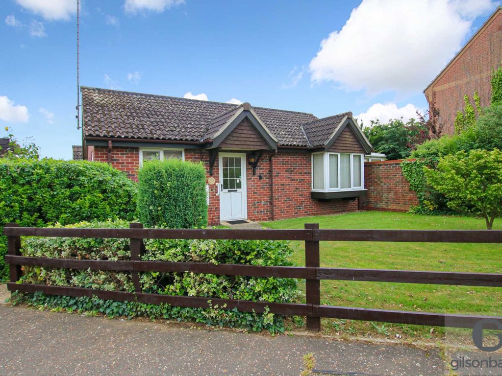 2 bed bungalow for sale in Wherry Reach, Acle NR13, £180,000