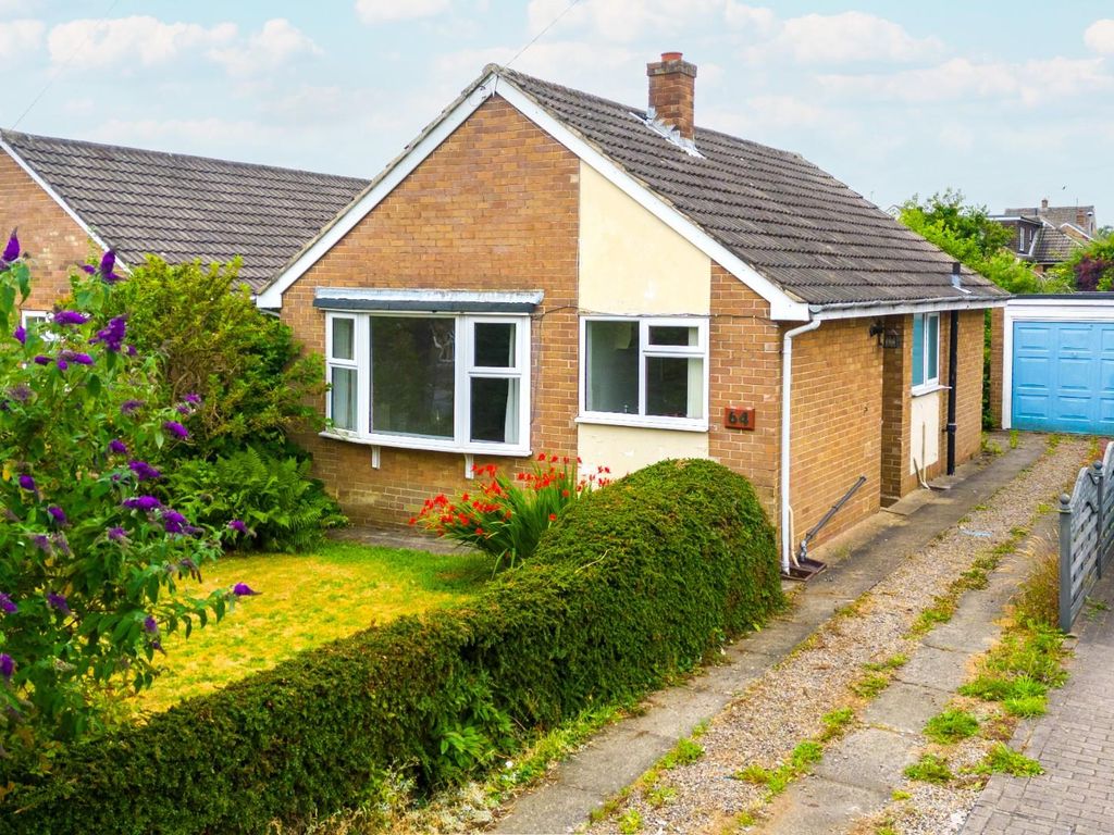 2 bed detached bungalow for sale in Clifford Moor Road, Boston Spa, Wetherby LS23, £265,000
