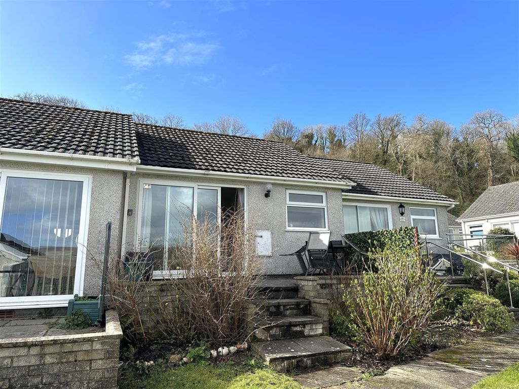 2 bed bungalow for sale in Bay View, Oxwich, Swansea SA3, £125,000