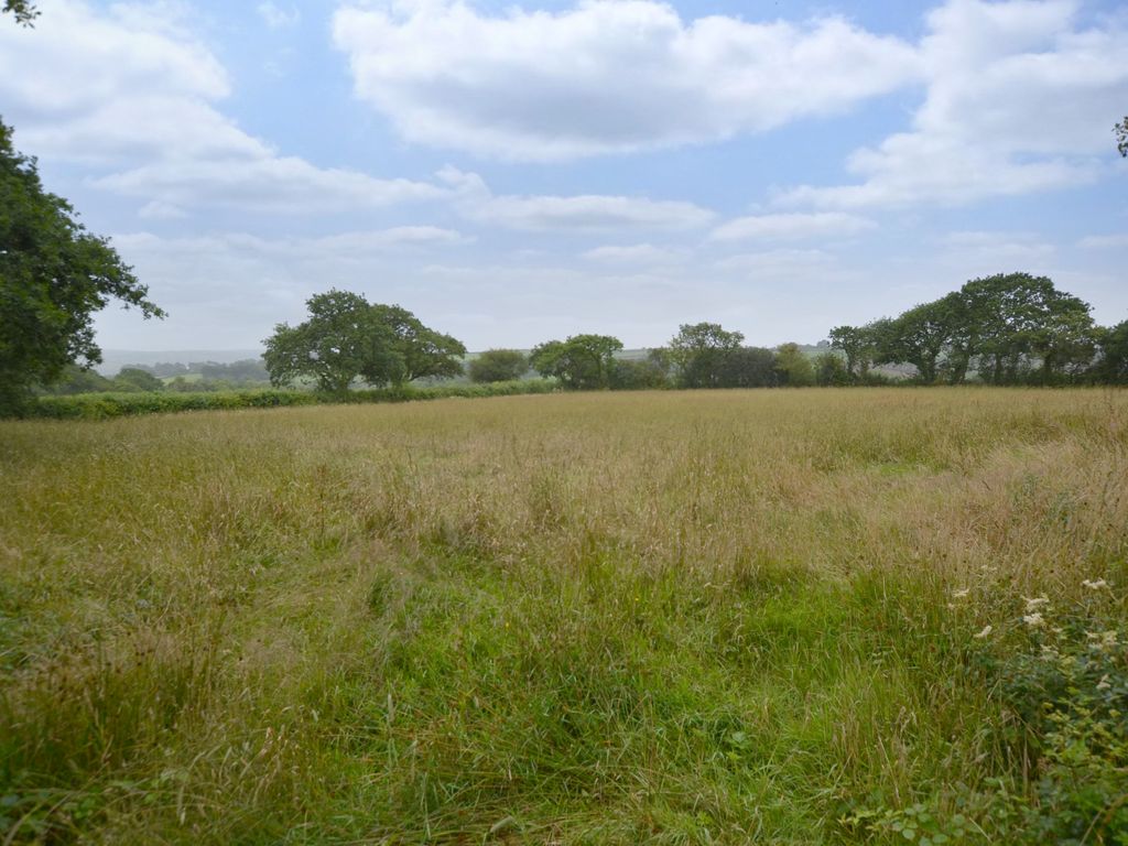 Land for sale in Llangain, Carmarthen SA33, £100,000