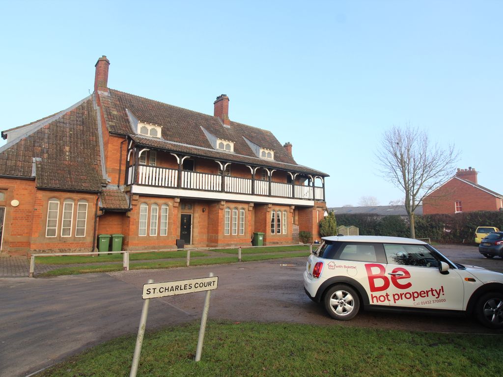 1 bed flat for sale in St Charles Court, Lower Bullingham, Hereford HR2, £115,000