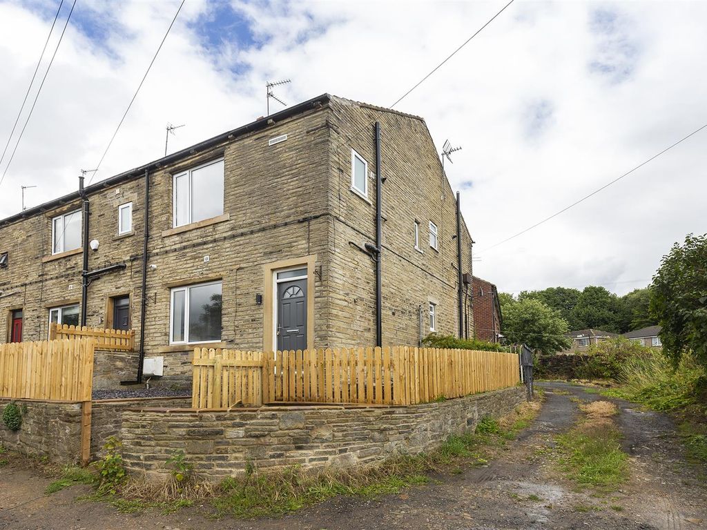 2 bed end terrace house for sale in Field Top, Brighouse HD6, £145,000