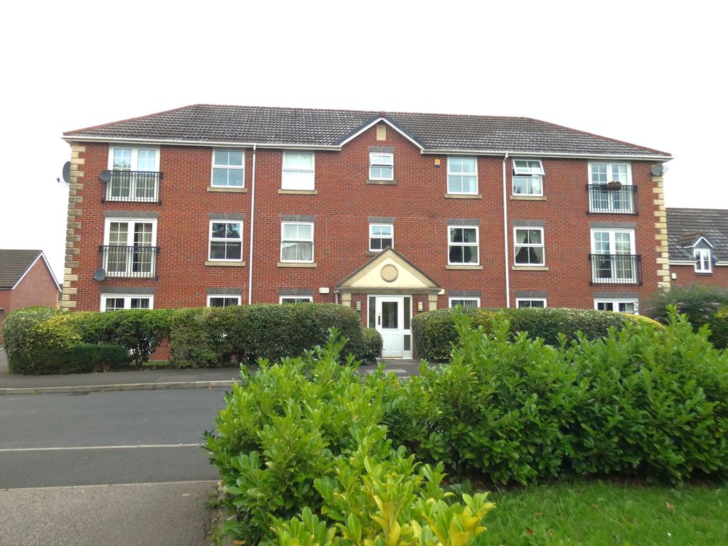 2 bed flat for sale in Keepers Wood Way, Chorley PR7, £120,000