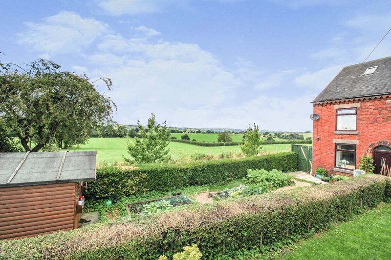 2 bed cottage for sale in Ostlers Lane, Cheddleton, Staffordshire ST13, £225,000