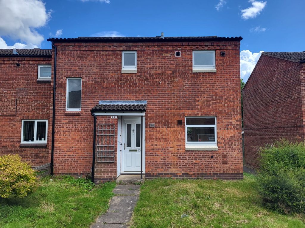 2 bed end terrace house for sale in Exhall Close, Redditch B98, £150,000