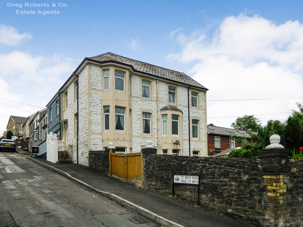 4 bed semi-detached house for sale in Ty Bryn Road, Abertillery NP13, £159,950