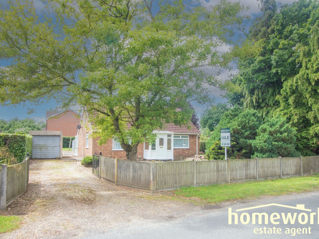 2 bed detached bungalow for sale in Dereham Road, Dereham NR20, £300,000