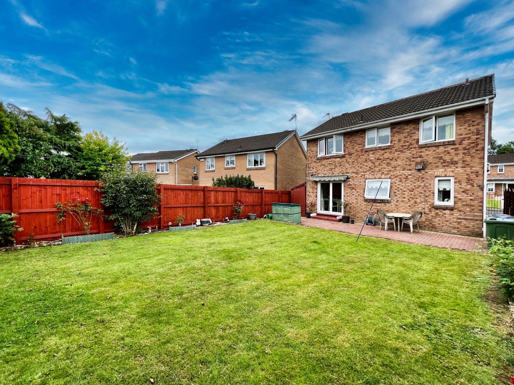 4 bed detached house for sale in Hawthorn Crescent, Erskine PA8, £259,995