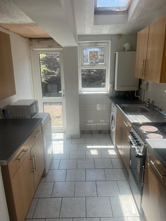 4 bed end terrace house for sale in May Street, Cardiff CF24, £250,000