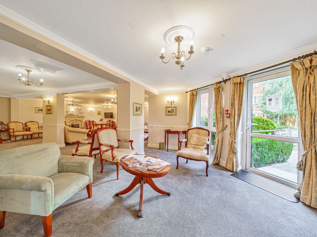 1 bed flat for sale in Stannard Court, Culverley Road, London, Greater London SE6, £150,000