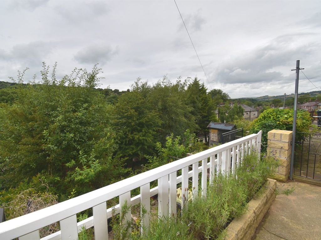 2 bed terraced house for sale in Old Road, Whaley Bridge, High Peak SK23, £185,000