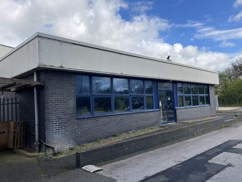 Light industrial for sale in Queensway Link Industrial Estate, Stafford Park, Telford TF3, Non quoting