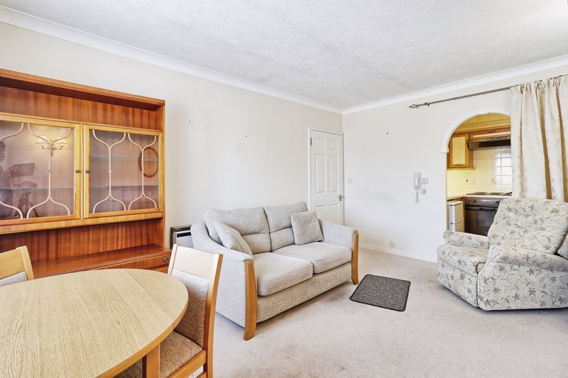 1 bed flat for sale in Albion Court (Chelmsford), Chelmsford CM2, £100,000