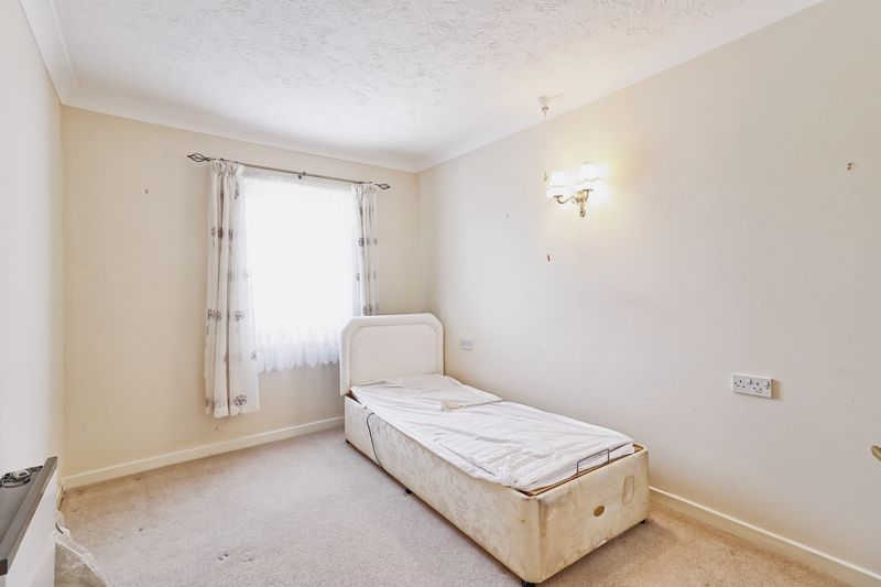 1 bed flat for sale in Albion Court (Chelmsford), Chelmsford CM2, £100,000