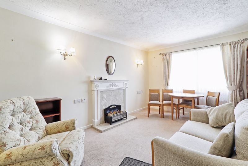 1 bed flat for sale in Albion Court (Chelmsford), Chelmsford CM2, £100,000