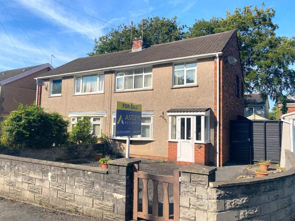 3 bed semi-detached house for sale in Llwyncelyn Avenue, Pontarddulais, Swansea SA4, £147,500