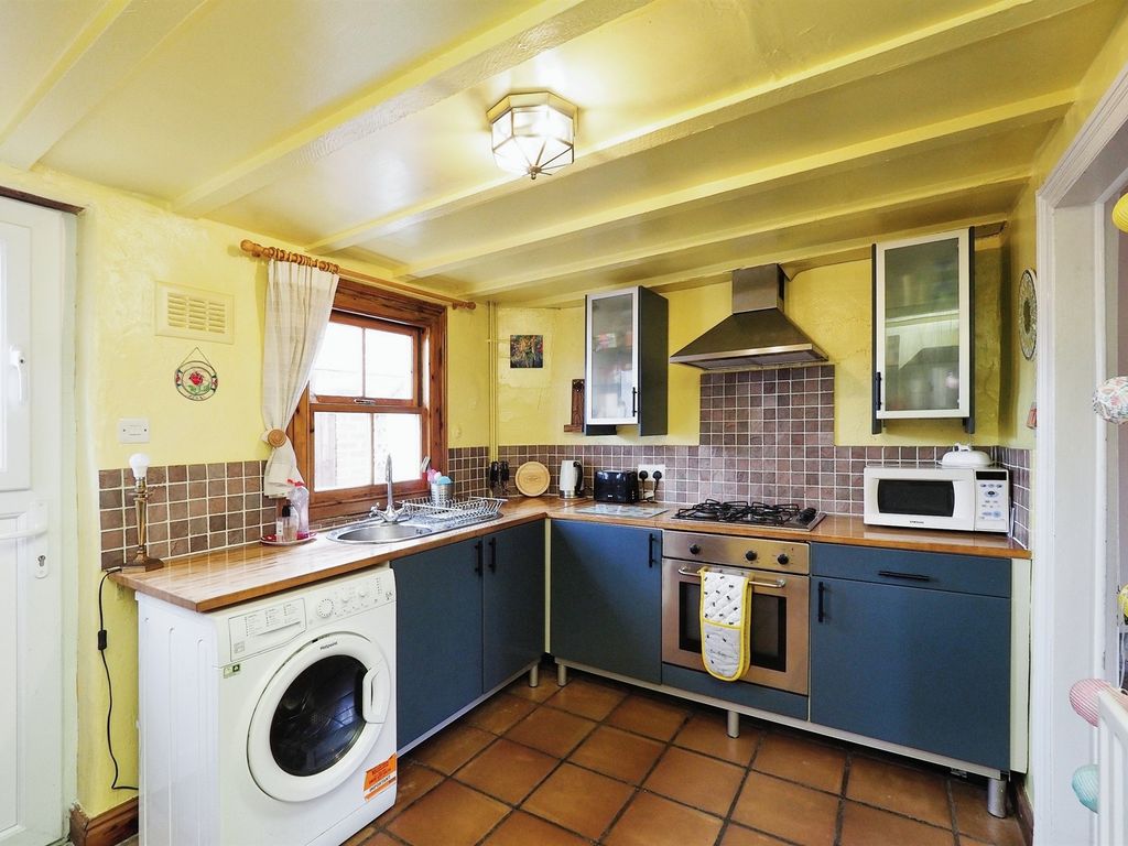2 bed cottage for sale in Far Laund, Belper DE56, £180,000