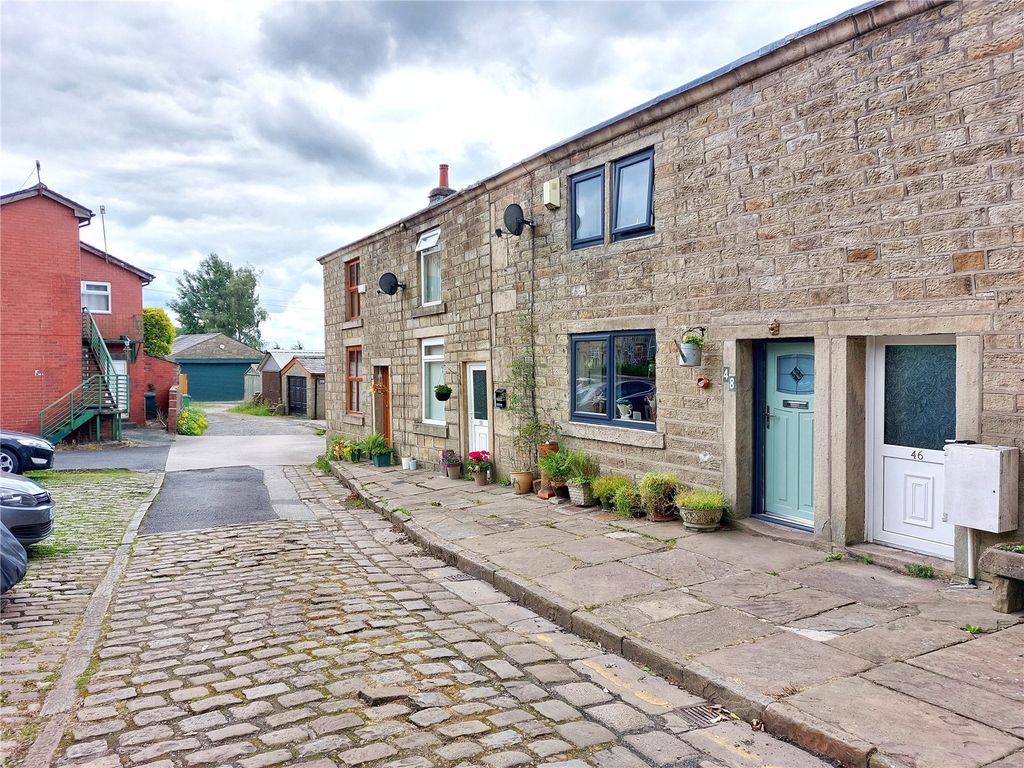 1 bed terraced house for sale in Bury Road, Edenfield, Ramsbottom BL0, £169,950