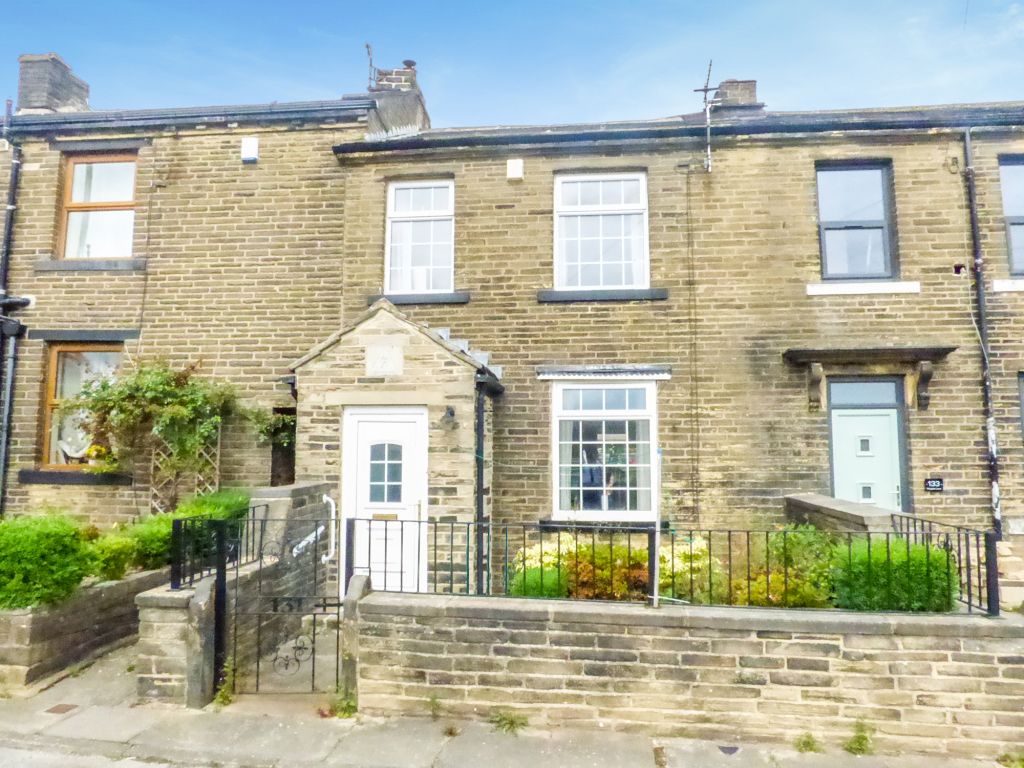 2 bed terraced house for sale in Sapgate Lane, Thornton, Bradford, West Yorkshire BD13, £135,000