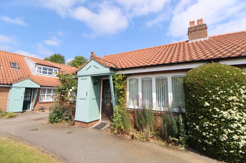 2 bed semi-detached bungalow for sale in Willow Court, Recreation Road, Pickering YO18, £157,500