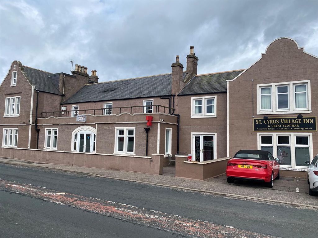 Hotel/guest house for sale in DD10, St. Cyrus, Kincardineshire, £670,000