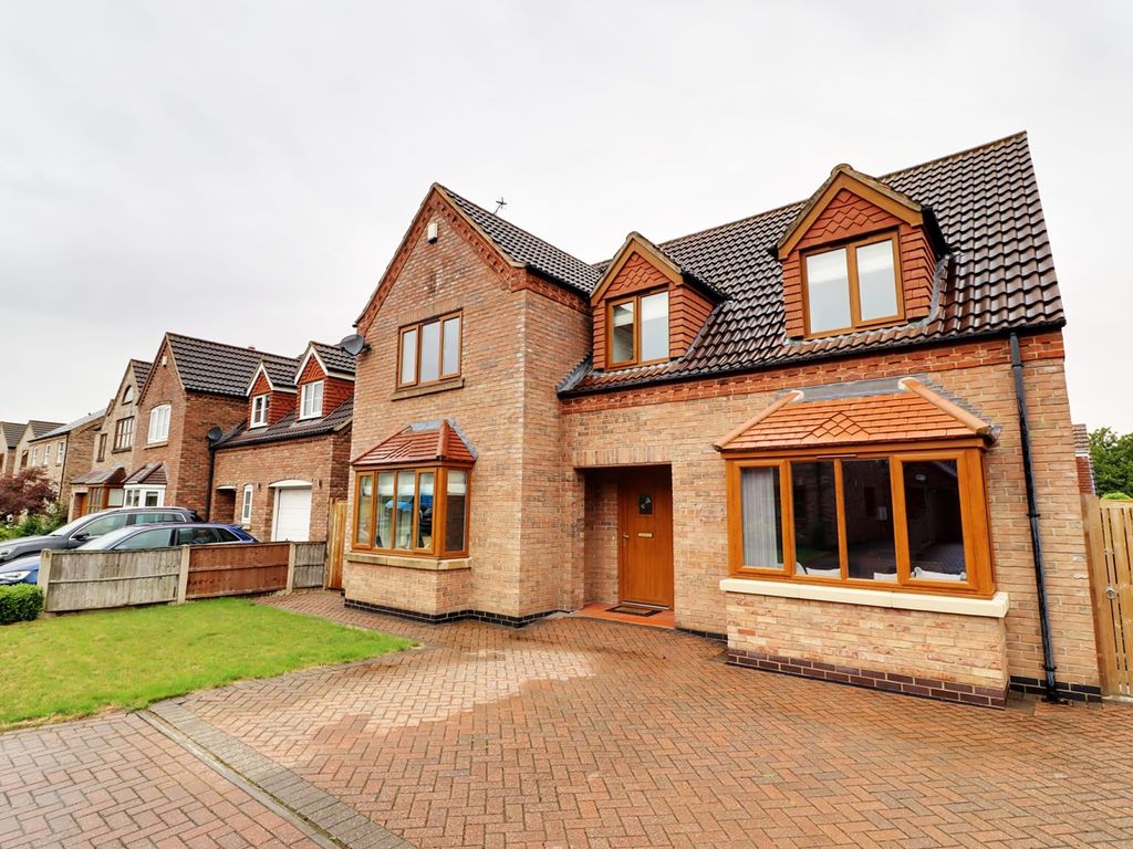 4 bed detached house for sale in Astley Crescent, Scotter DN21, £325,000