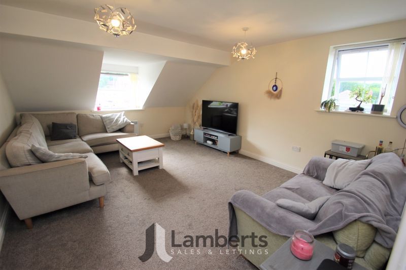 2 bed flat for sale in 73 Arrow Road North, Lakeside, Redditch B98, £150,000