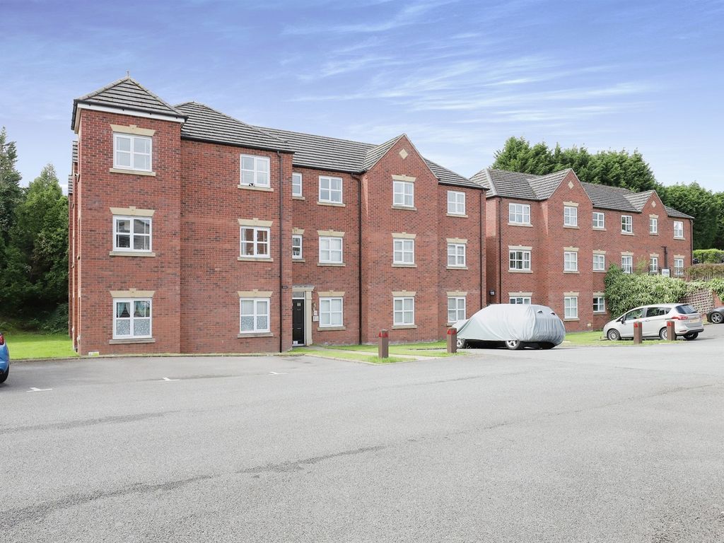 2 bed flat for sale in Charles Hayward Drive, Sedgley, Wolverhampton WV4, £150,000