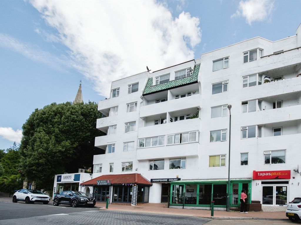 1 bed flat for sale in Bourne Avenue, Bournemouth BH2, £150,000