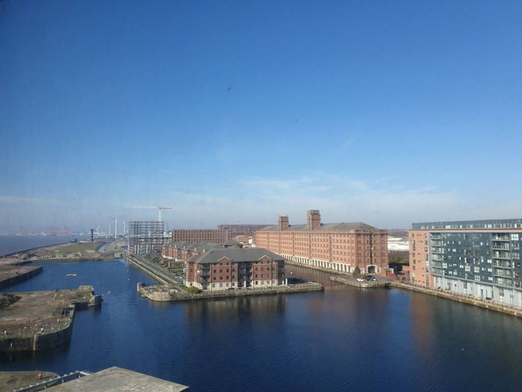 2 bed flat for sale in Alexandra Tower, Liverpool L3, £179,950