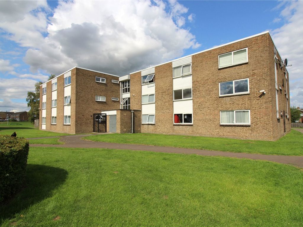 1 bed flat for sale in Shakespeare Road, Royal Wootton Bassett, Swindon, Wiltshire SN4, £79,950