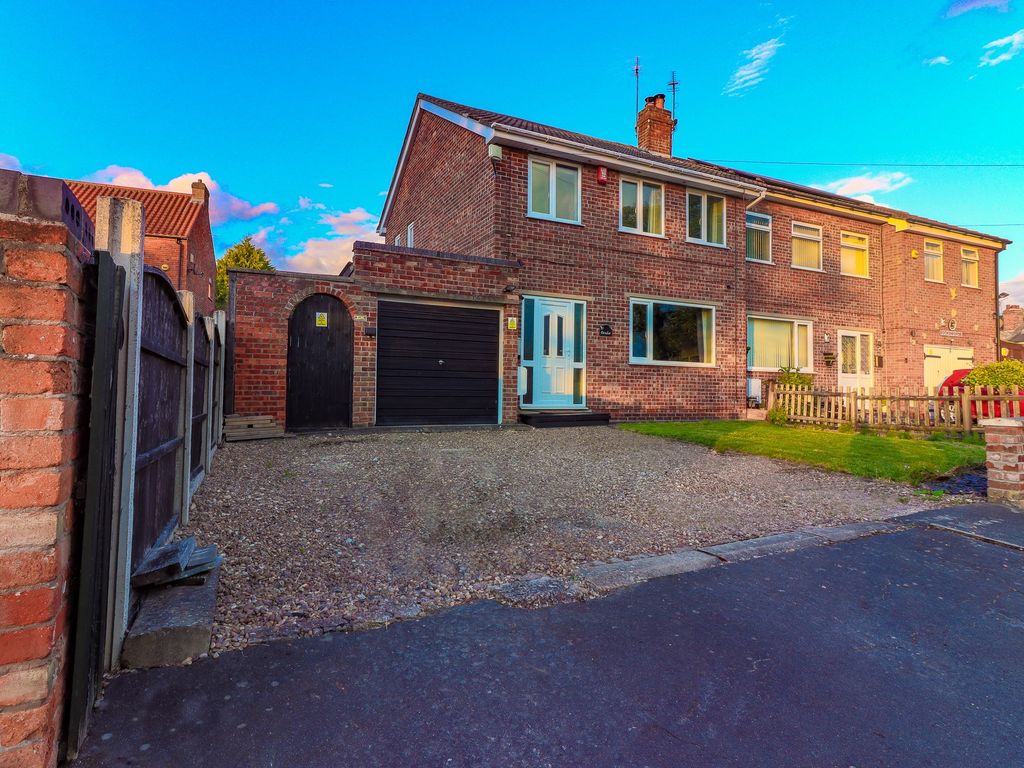 3 bed semi-detached house for sale in High Street, Walkeringham, Doncaster DN10, £210,000